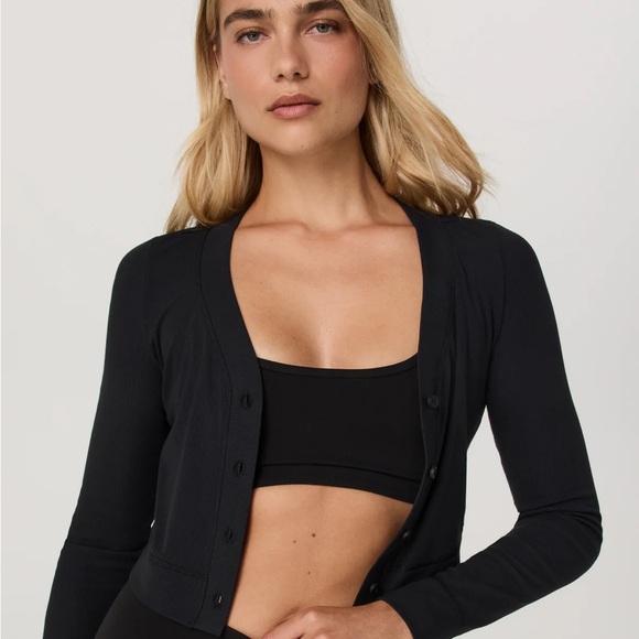 Vuori Black Long Sleeve Pose Mini Cardigan Size Medium - Picture 5 of 9